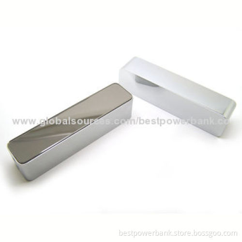 New Aluminum Alloy Acrylic Mirror Four Lighting LED 2,600mAh Power Bank with Micro USB Port
